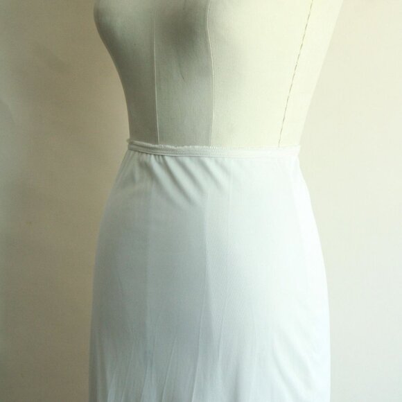 Vintage 1960s Half Slip, American Maid White Nylon, Size Petite - Picture 10 of 10